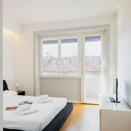Splendid House Buenos Aires Piazza Lima Apartment Milan